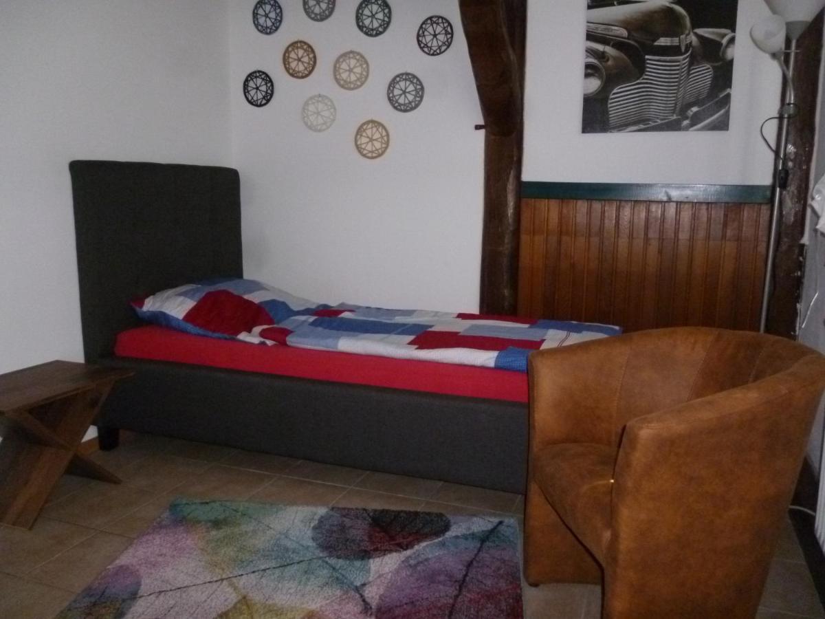 "Haus Ambiente" Apartment & Gaestehaus Brome - Modern, Zu Fairen Preisen Esterno foto