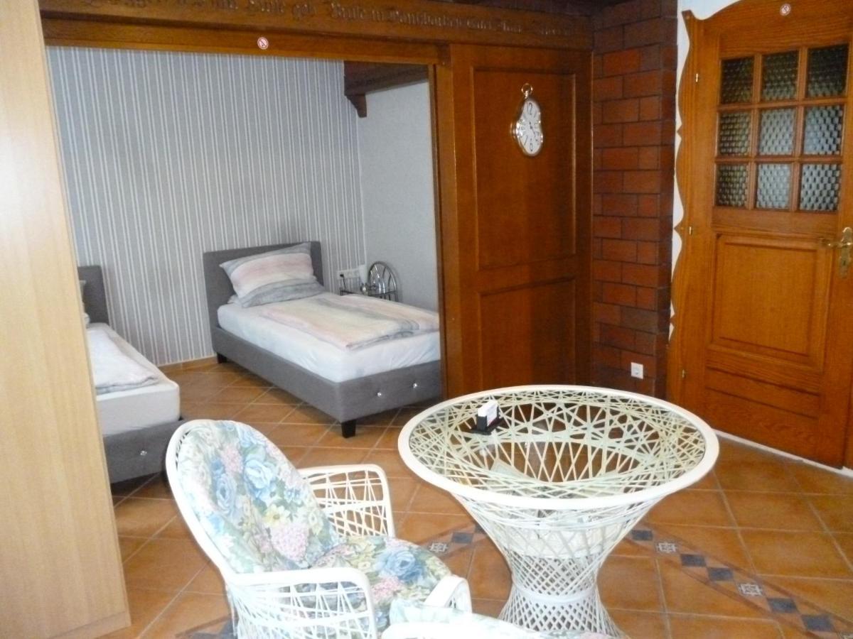 "Haus Ambiente" Apartment & Gaestehaus Brome - Modern, Zu Fairen Preisen Esterno foto