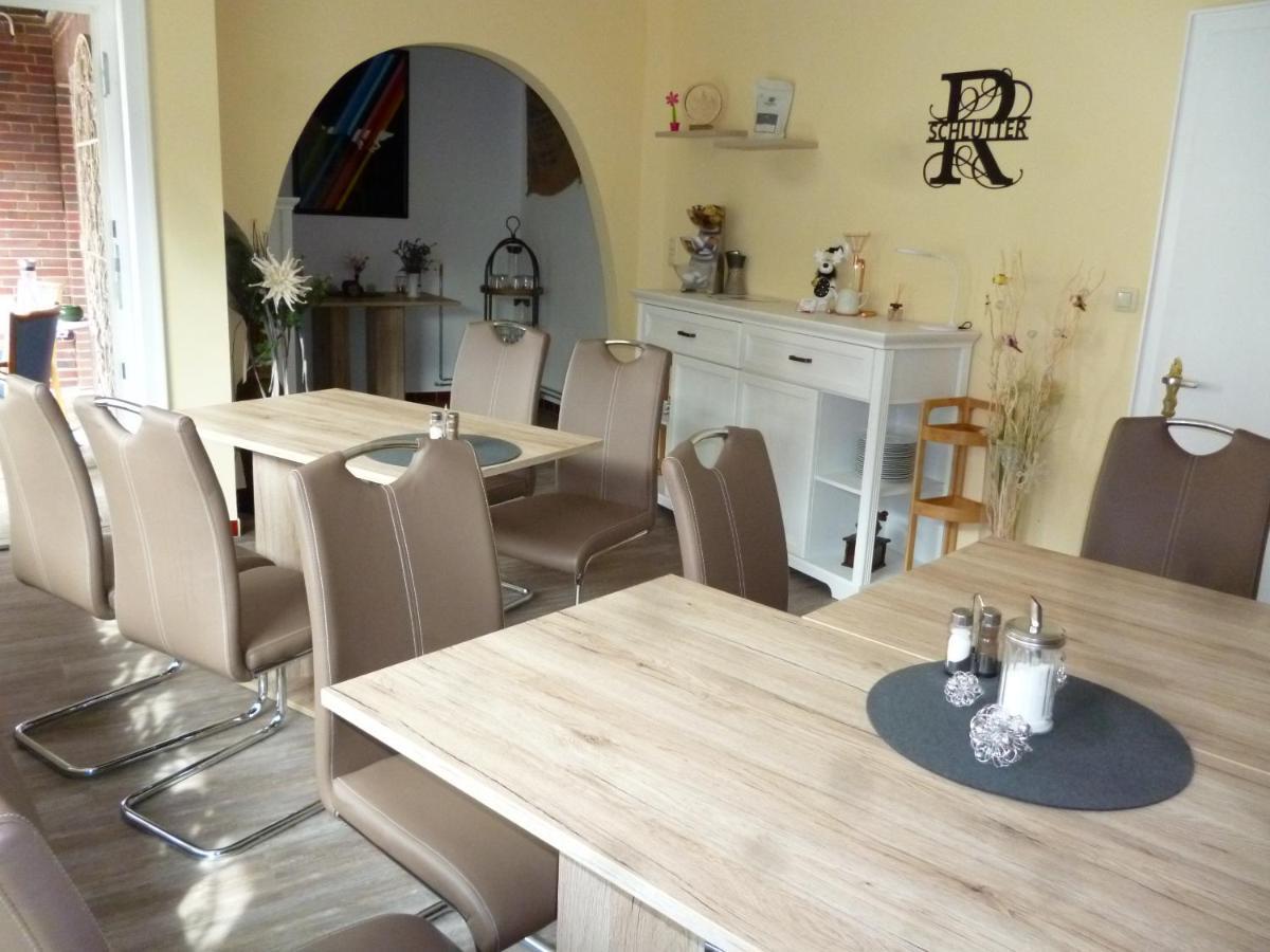 "Haus Ambiente" Apartment & Gaestehaus Brome - Modern, Zu Fairen Preisen Esterno foto